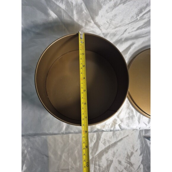 Vintage Guildcraft Gold Embossed Grapevine And Leaf Tin - Picture 14 of 16